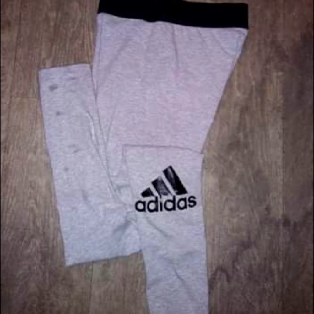 NWOT adidas legging